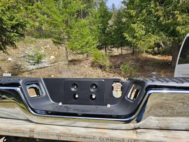 2014 ram 2500 bumper - Photo 2