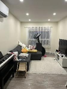 Duplex Upper Floor Apartment in Ville St-Laurent Montreal 5 1/2 - Photo 3