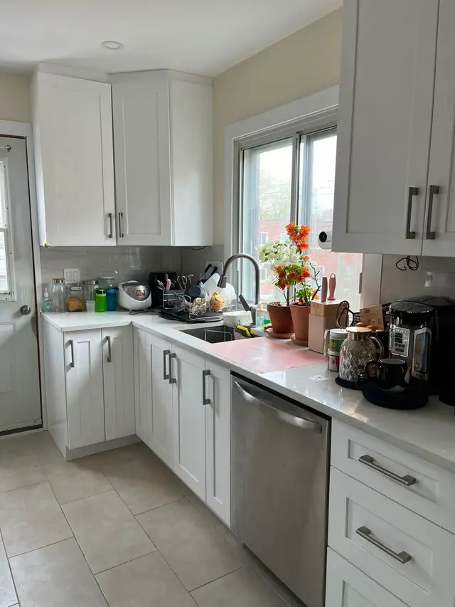 Duplex Upper Floor Apartment in Ville St-Laurent Montreal 5 1/2 - Photo 6