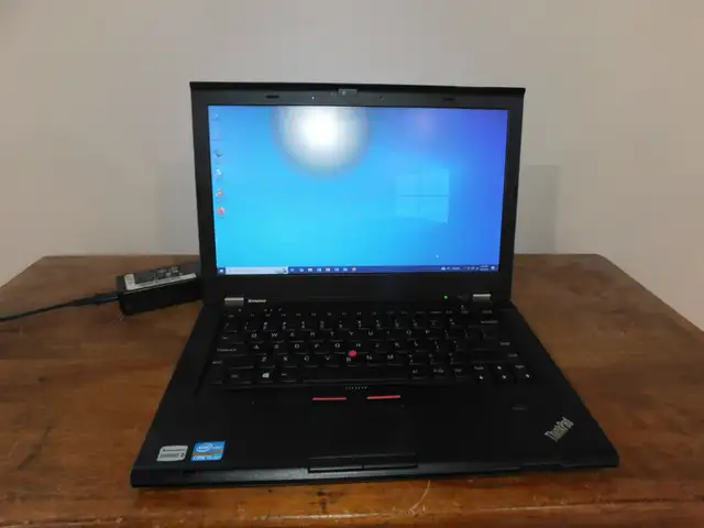 Lenovo ThinkPad T430s 14'  i5 500GB 8GB  DVD RW WIN 10 Office