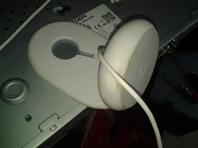 Google PixelSnap Charger with Stand 500  cell phones chargers