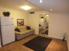 Elegant One bedroom basement apartment – Milton - Photo 6