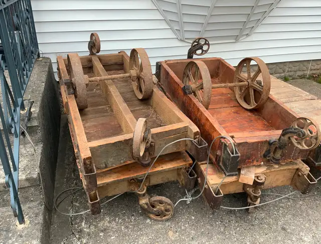 Antique carts - Photo 2