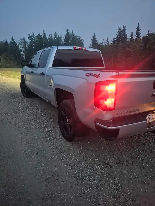 2018 1500.  Want to trade for 2500 or 3500