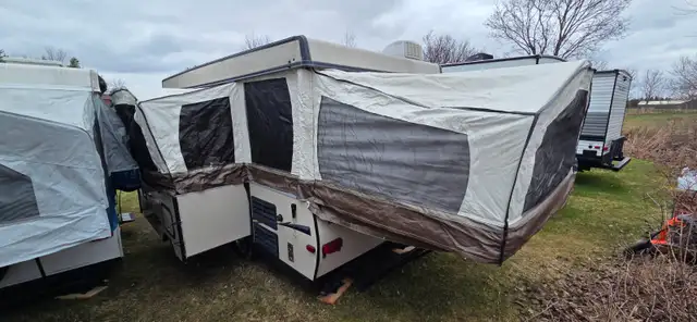 2015 ROCKWOOD HW 2716G POWER POP UP-WET BATH-SLEEPS9-2826LB DRY - Photo 10