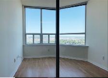Beautiful and Spacious 1 Den Condo - For Rent (STC) - Photo 5