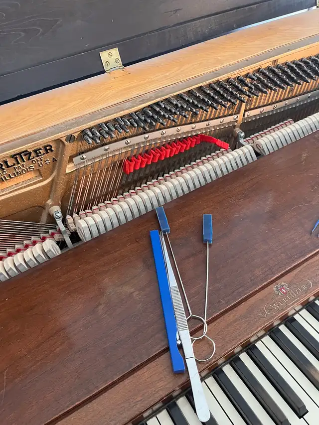 Piano tuning and repair $140 - Photo 4
