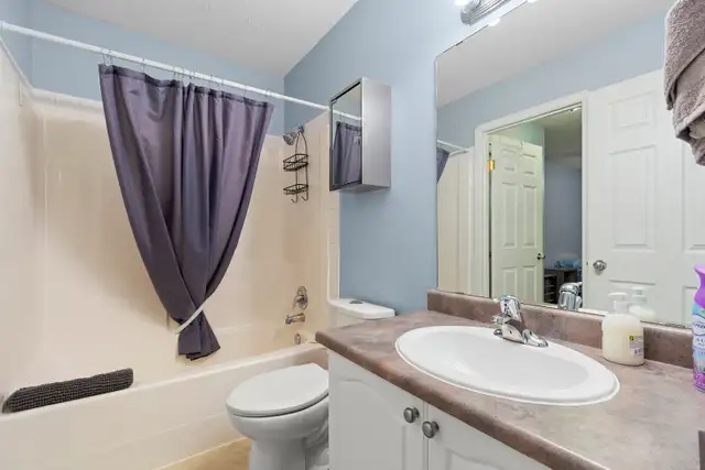 3 bed upper duplex-furnished , all included-close to Eastlink - Photo 9