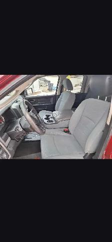 2013 Ram 1500 4x4 - One Owner - Low KM Engine Swap & Refresh - Photo 9