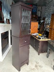 Thin Tall Stand - Photo 2