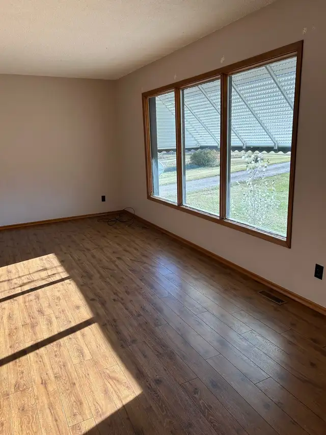 3 bedroom house for sale - Photo 6