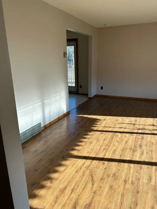 3 bedroom house for sale - Photo 7