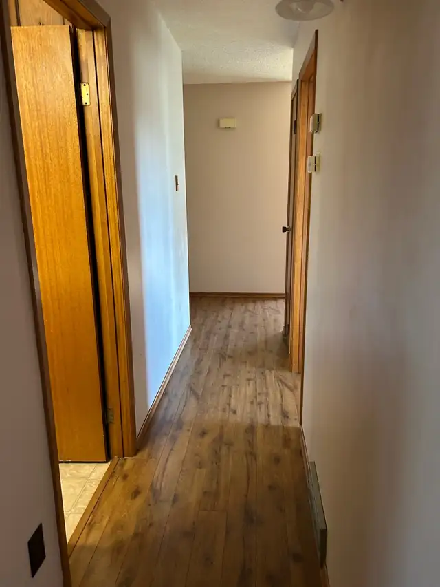 3 bedroom house for sale - Photo 8