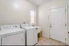 Basement for rent - Photo 2