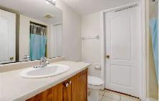 Basement for rent - Photo 6