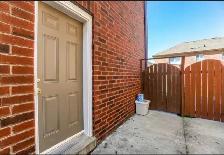 Basement for rent - Photo 8