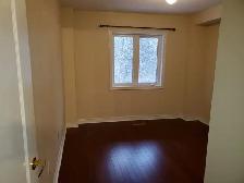 ONE BEDROOM APARTMENT FOR RENT MORNING SIDE AND MCNICOLL $1675 - Photo 3