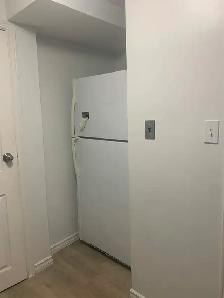 One bedroom basement ensuite fully furnished available May 1st - Photo 4