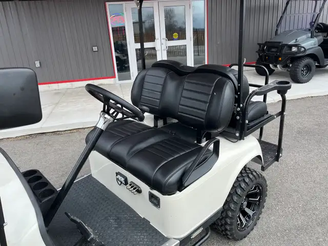 2009 EZGO TXT 36v Electric Lifted high performance golf cart - Photo 4