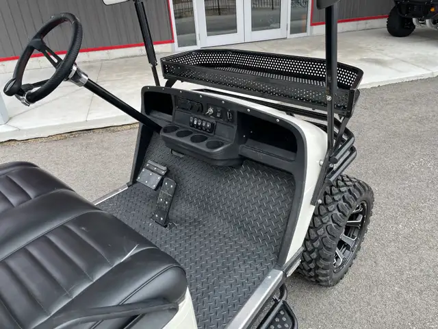 2009 EZGO TXT 36v Electric Lifted high performance golf cart - Photo 9
