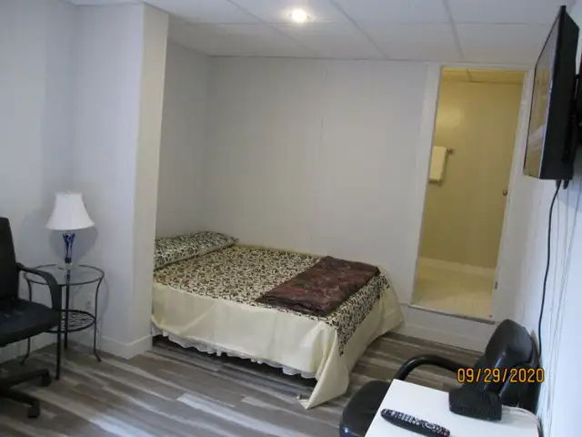 Furnished Large bachelor-All Utilities are included-Pet friendly