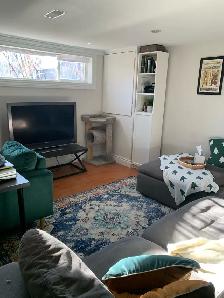 ~~ Port Credit Lakeshore area awesome basement! ~~ - Photo 2