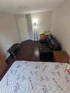 A Barrhaven  townhouse room for rent - available immediately - Photo 2
