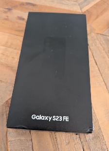 Brand New SEALED Samsung Galaxy S23 FE 128GB   Luxury Case