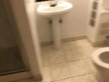 Studio apartment with a separate Entrance - Photo 8