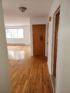 5 1/2 à lasalle 2ème étage d'un duplexe - Photo 7