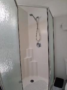 Female Only | Walkley & Albion | All-Inclusive Rooms Available - Photo 16