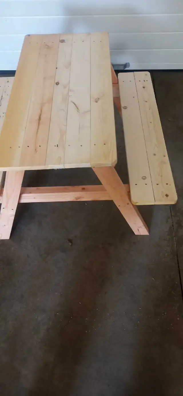 kids picnic table - Photo 5