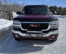 2005 GMC 2500HD SLT Extended Cab Short Box