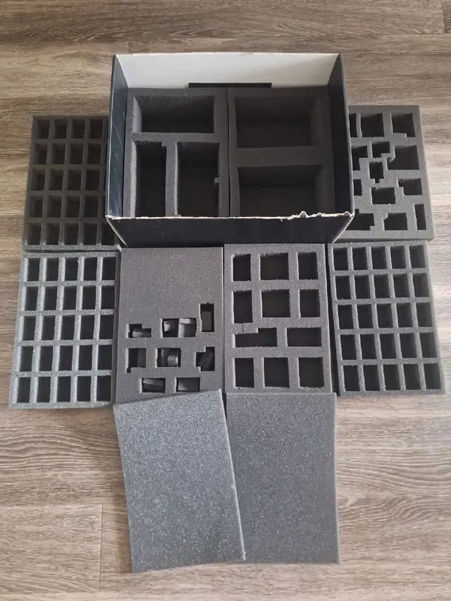 Warhammer 40k 30k Aos home made carry box /w 8 foam trays