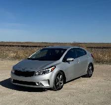 2018 Kia Forte LX - Photo 2