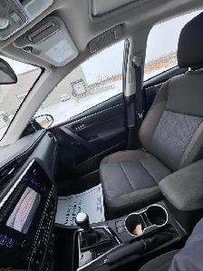 2017 Toyota Corolla LE - Photo 11