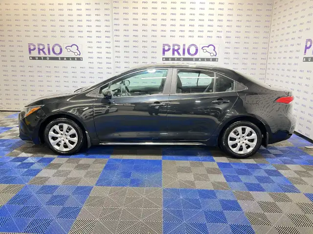 2020 Toyota Corolla - Photo 2