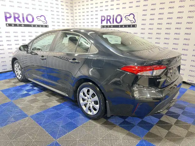 2020 Toyota Corolla - Photo 3