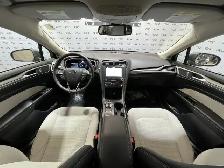 2019 Ford Fusion - Photo 20