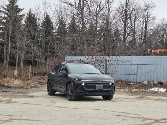 2025 Chevrolet Equinox EV RS- Pano Sunroof - 360 Camera - Photo 4