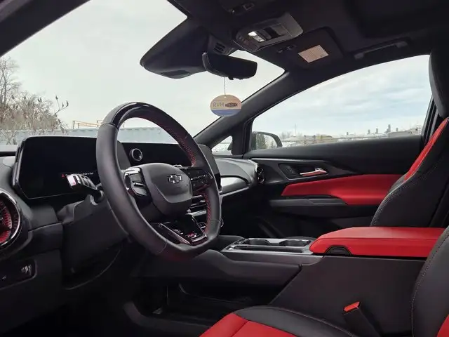 2025 Chevrolet Equinox EV RS- Pano Sunroof - 360 Camera - Photo 14