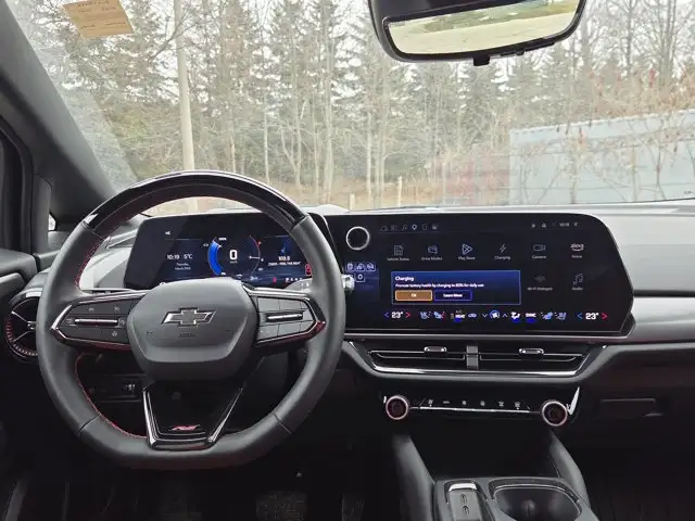 2025 Chevrolet Equinox EV RS- Pano Sunroof - 360 Camera - Photo 18