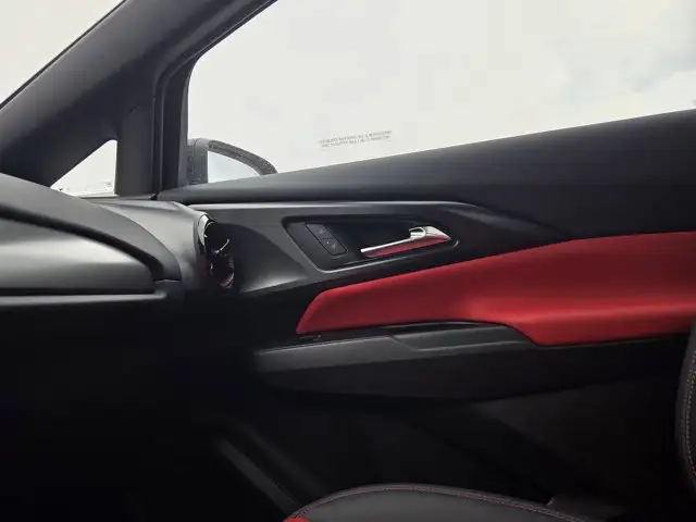 2025 Chevrolet Equinox EV RS- Pano Sunroof - 360 Camera - Photo 29