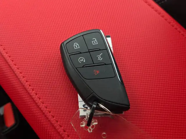 2025 Chevrolet Equinox EV RS- Pano Sunroof - 360 Camera - Photo 32