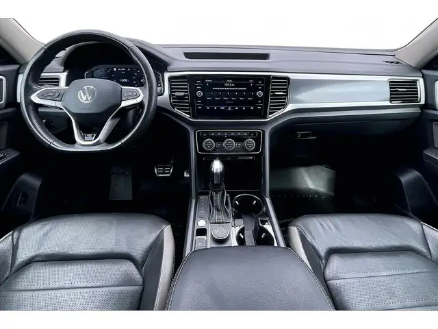 2023 Volkswagen Atlas AWD | LEATHER | NAV | PANORAMIC SUNROOF | - Photo 4