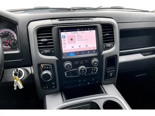 2022 Ram 1500 Classic 4X4 | CREW | NIGHT | 8.4 SCREEN TOUCHSCREE - Photo 5