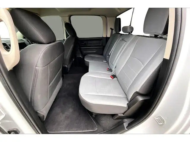 2022 Ram 1500 Classic 4X4 | CREW | NIGHT | 8.4 SCREEN TOUCHSCREE - Photo 10