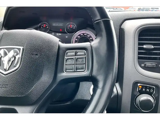 2022 Ram 1500 Classic 4X4 | CREW | NIGHT | 8.4 SCREEN TOUCHSCREE - Photo 13