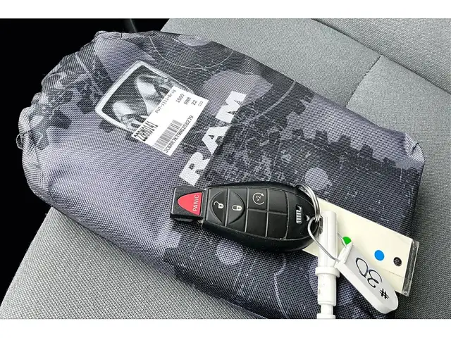 2022 Ram 1500 Classic 4X4 | CREW | NIGHT | 8.4 SCREEN TOUCHSCREE - Photo 36