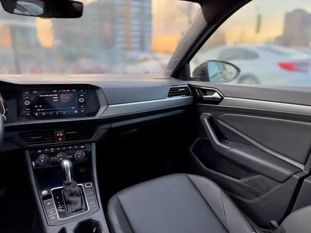 2019 Volkswagen Jetta HIGHLINE R-LINE | No Accidents | Panoramic - Photo 13
